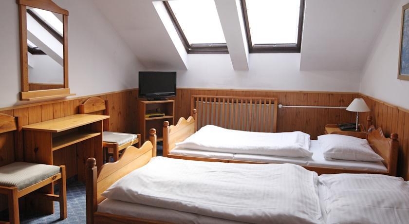 Hotel Solaster Garni Třebíč Kültér fotó